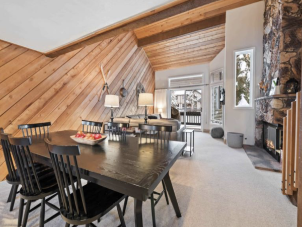 Beaver Creek Luxury Vacation Accommodation 200 Yard to Lift